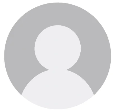 円の中に人物のシルエットが描かれた、一般的なアバターやプロフィールアイコンの画像です。プレースホルダーとしてよく使用されます。