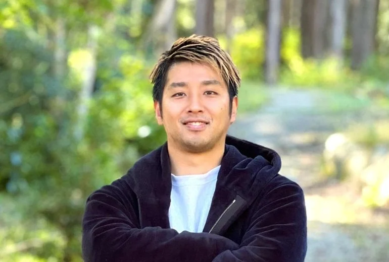 兼若勇基氏のポートレート写真