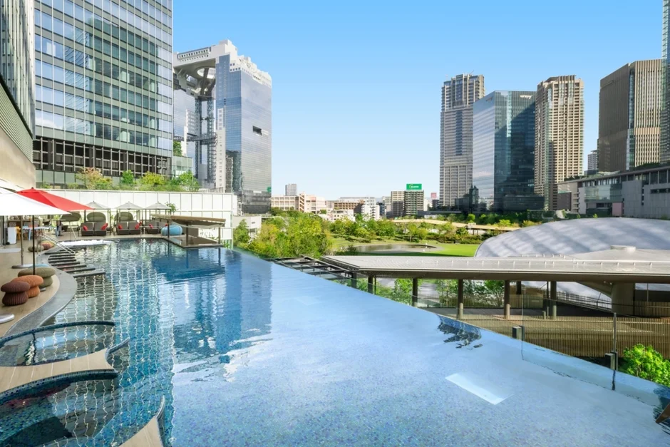 うめきた温泉 蓮 インフィニティプール